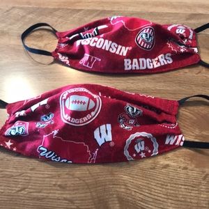 Wisconsin Badger face masks!!